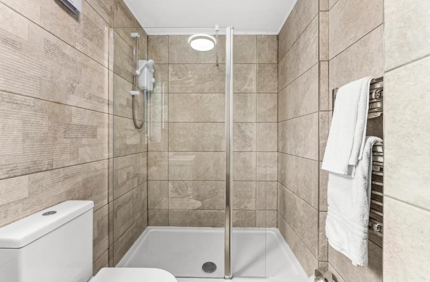 A Stylish Luxury 2 Bedroom Duplex Apartment Cardiff Exterior foto